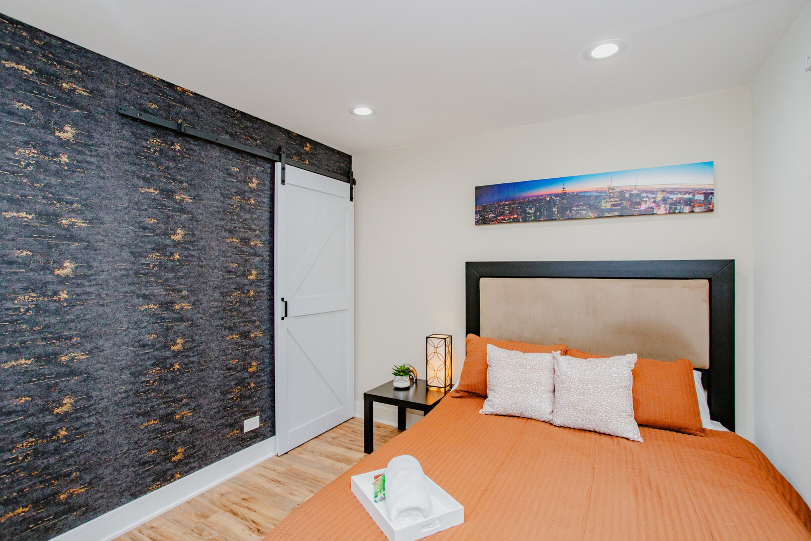 1040 Borden Drive, Roselle, IL 60172