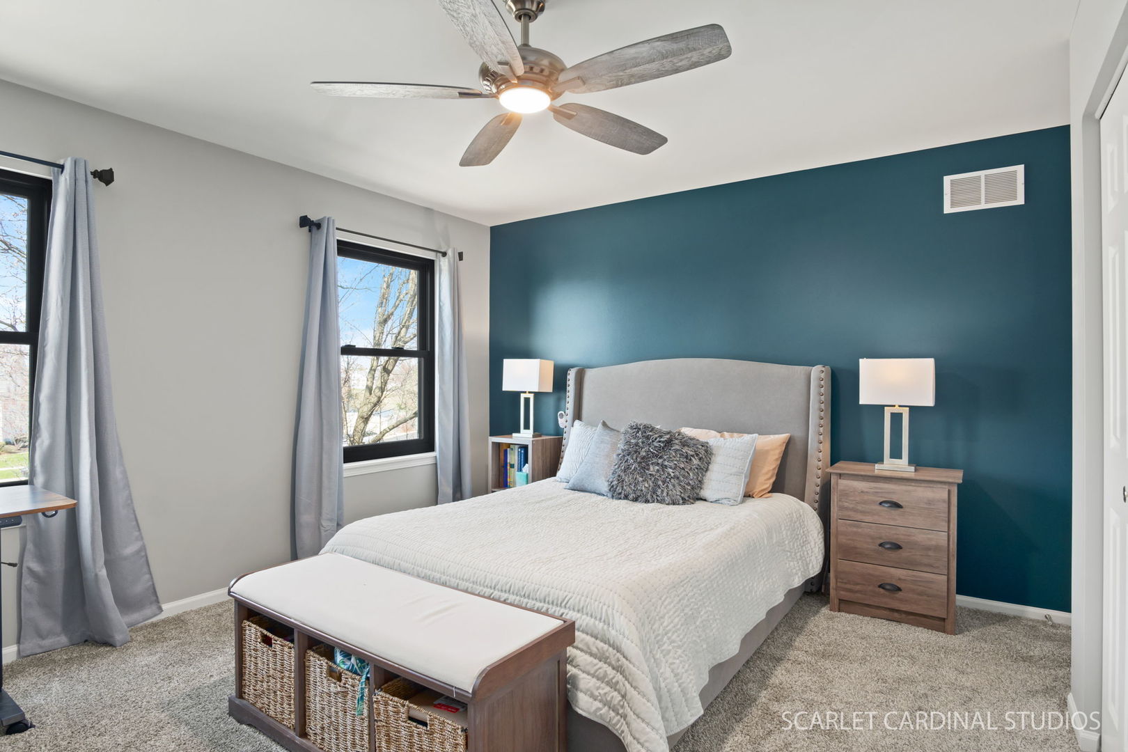 1948 Barrington Court, Aurora, IL 60503