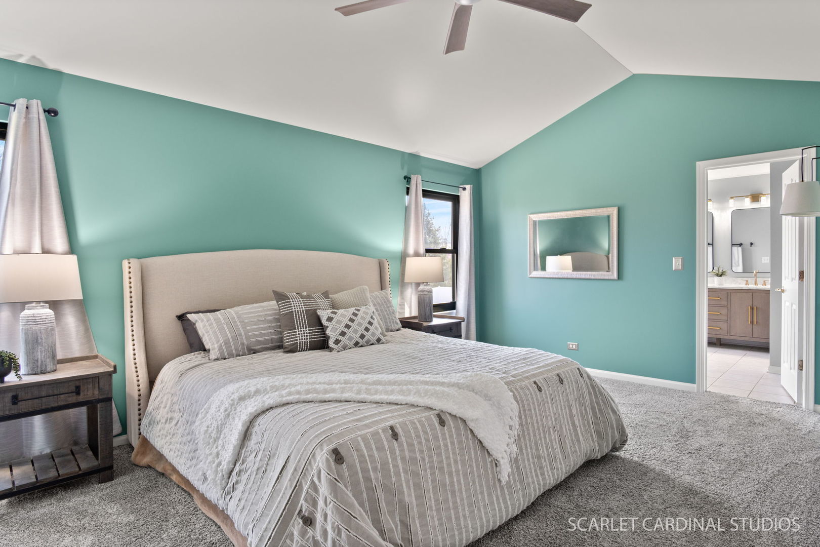 1948 Barrington Court, Aurora, IL 60503