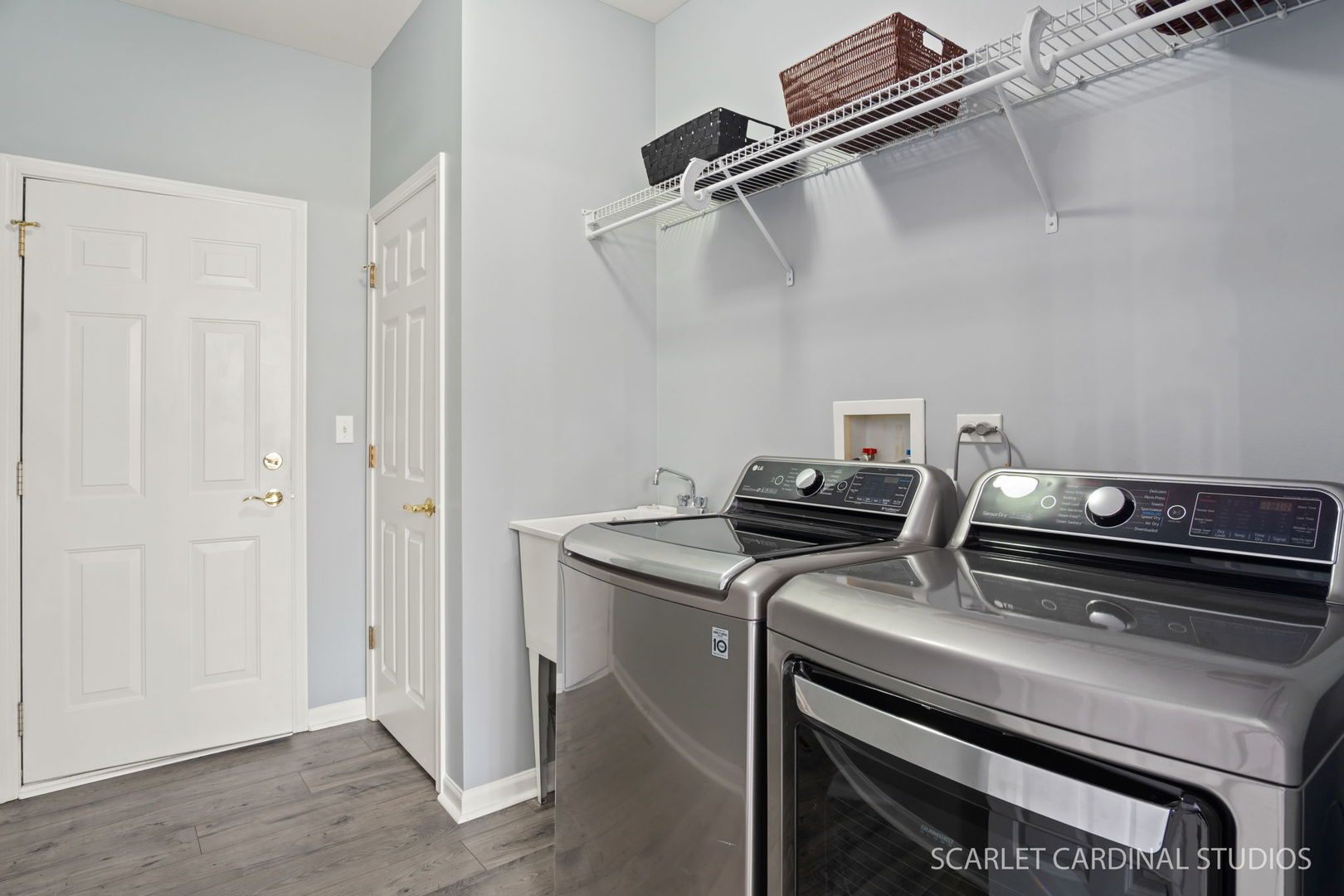 1948 Barrington Court, Aurora, IL 60503