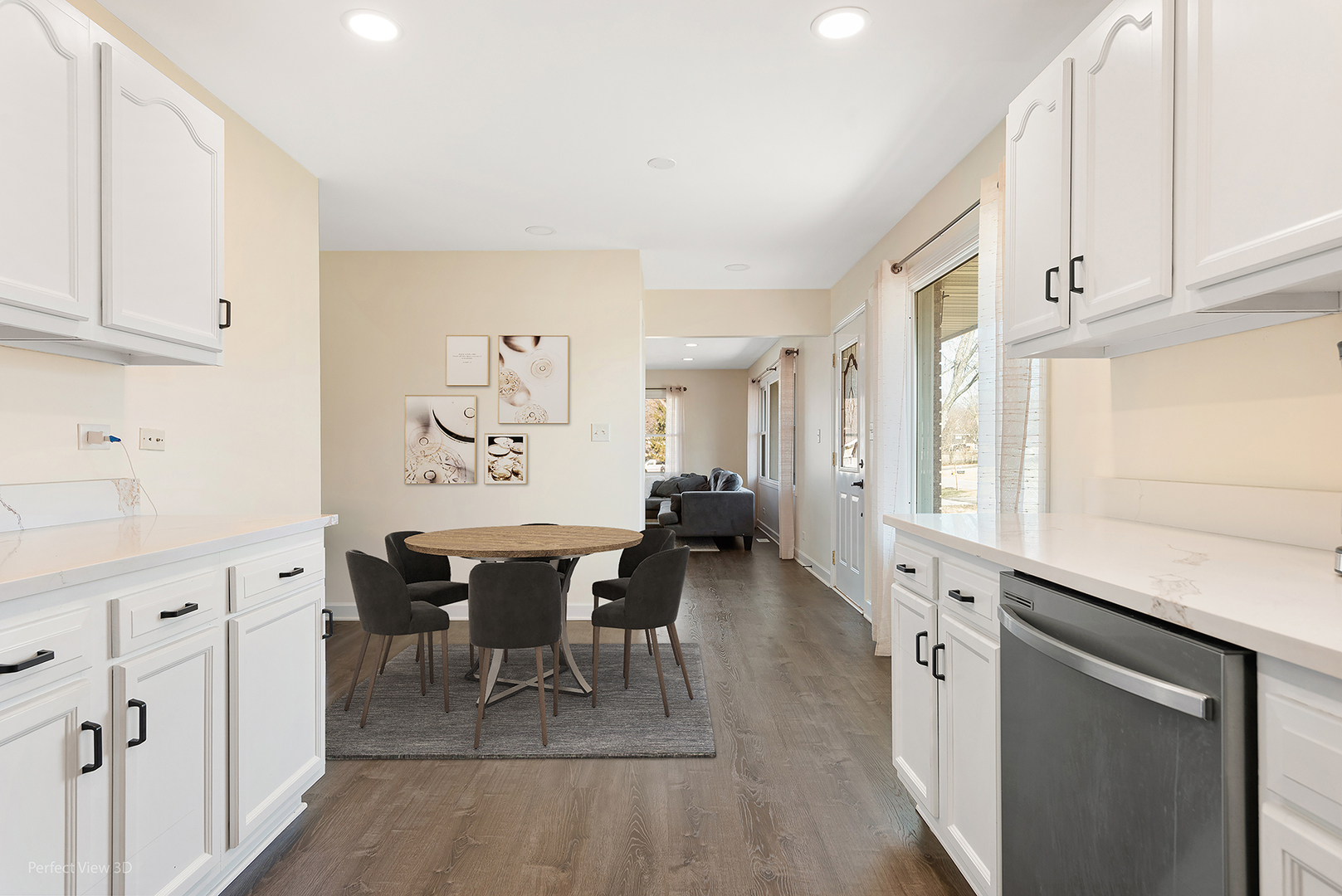 11N958 Almora Terrace, Elgin, IL 60124