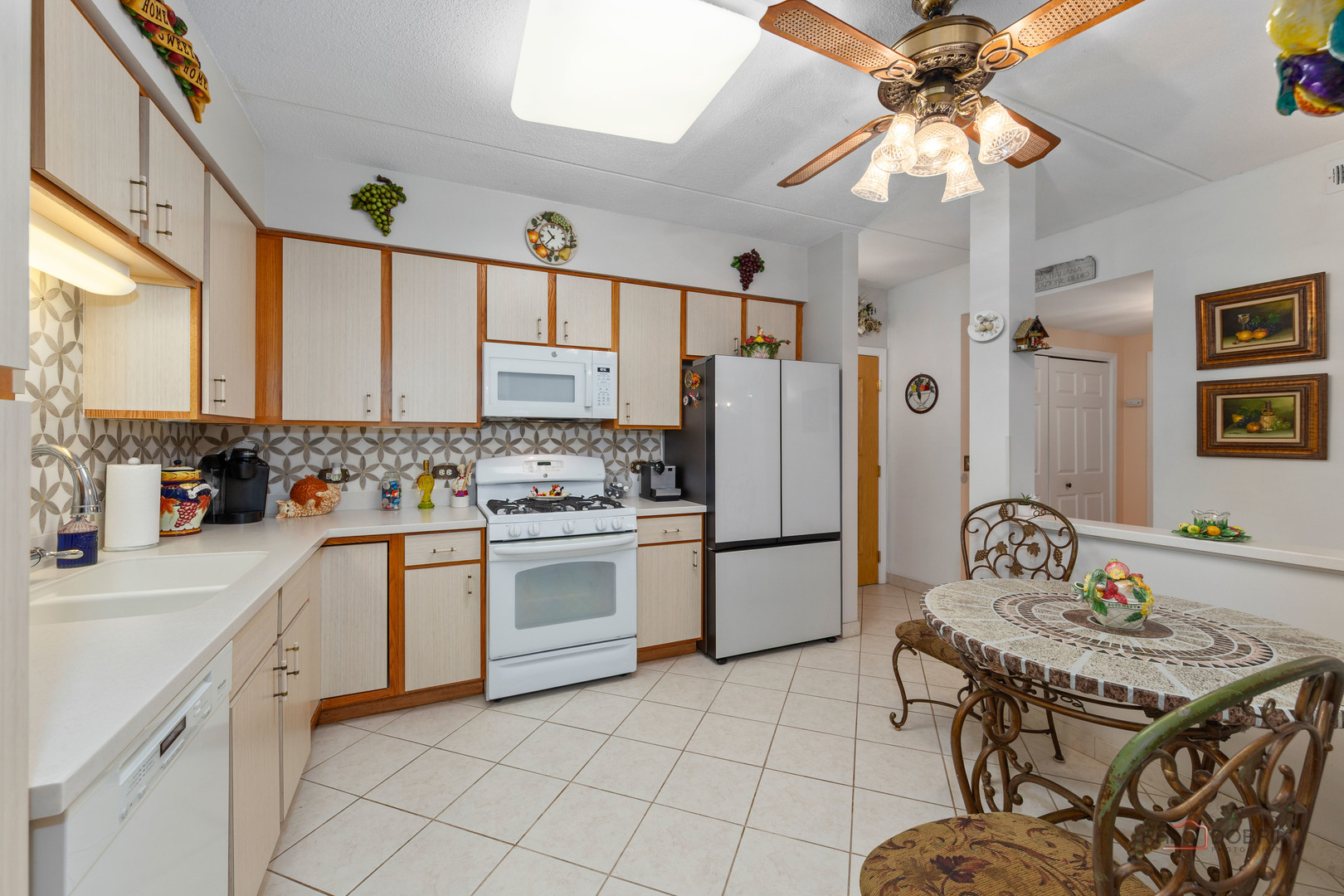 8711 W Bryn Mawr Avenue #501, Chicago, IL 60631