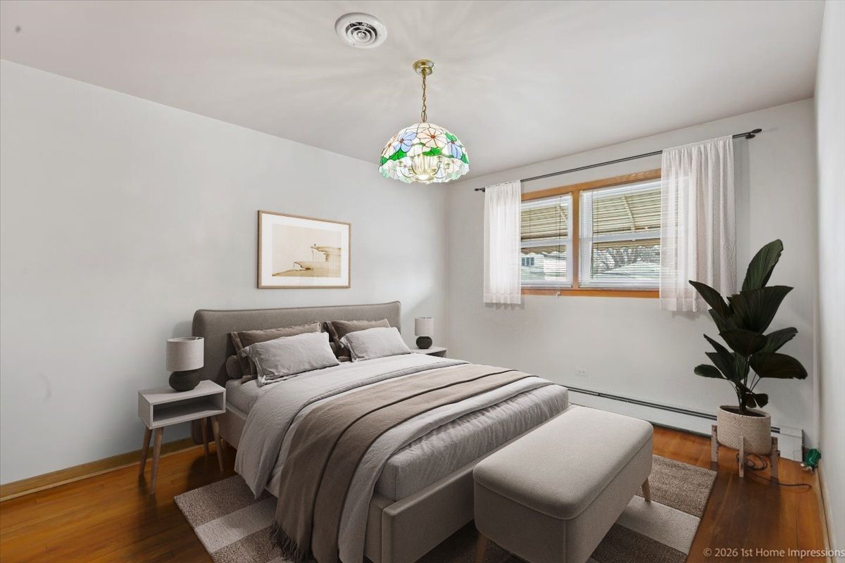 8855 S Richmond Avenue, Evergreen Park, IL 60805