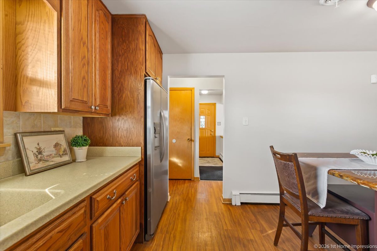 8855 S Richmond Avenue, Evergreen Park, IL 60805