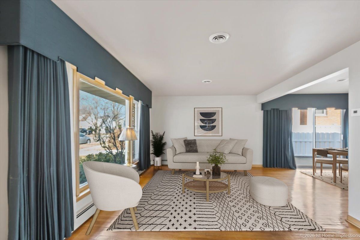 8855 S Richmond Avenue, Evergreen Park, IL 60805