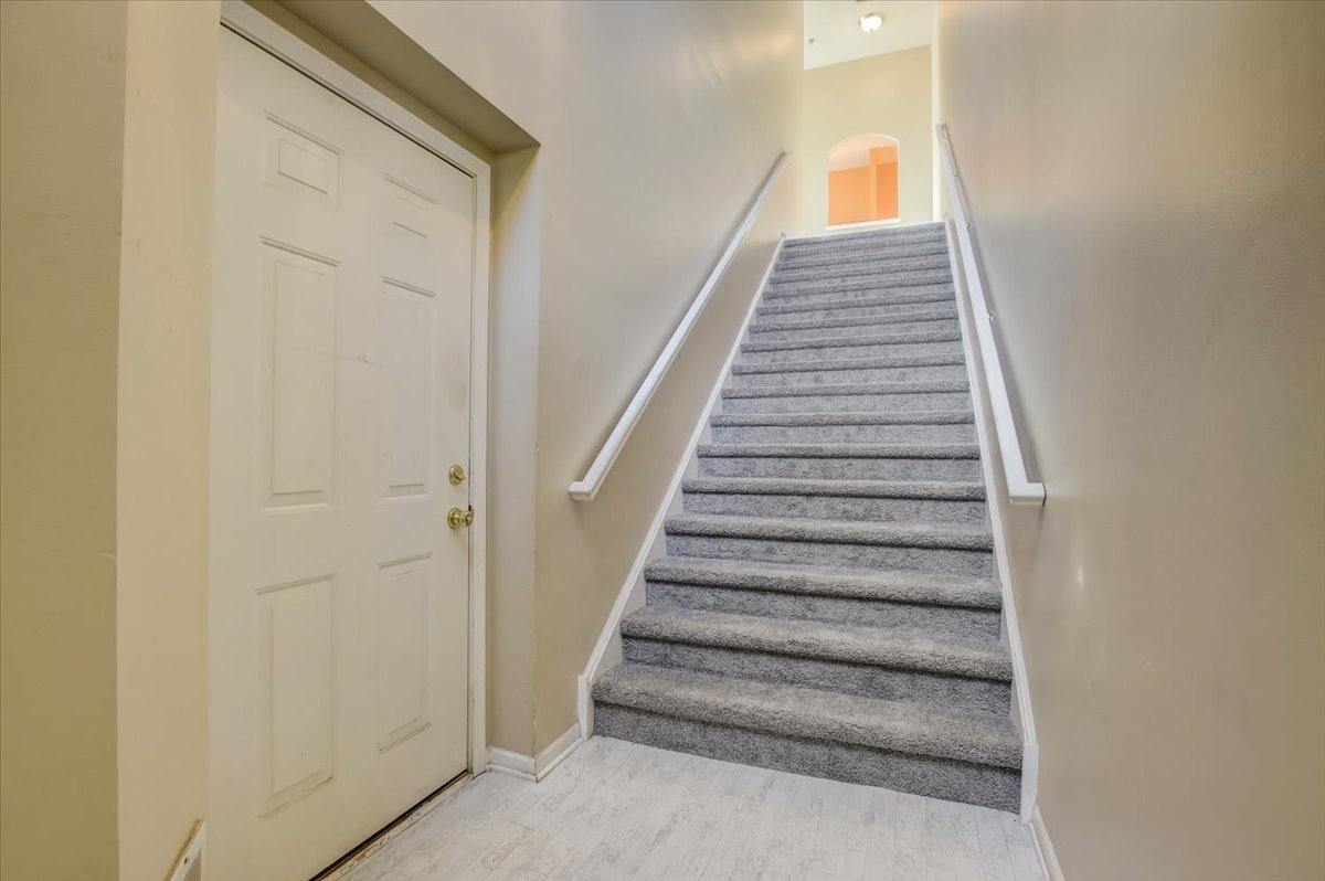 8108 Concord Lane #K, Justice, IL 60458