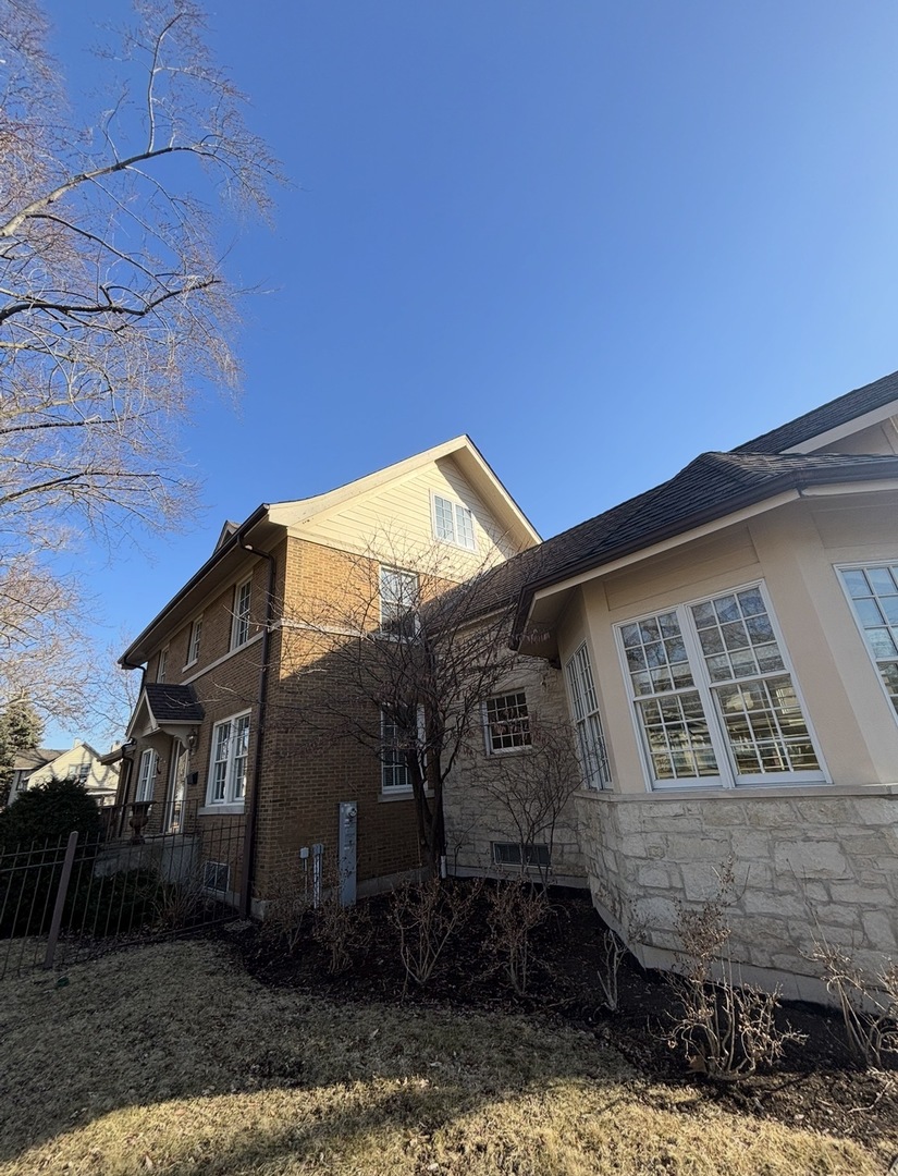 310 N Prairie Avenue, Joliet, IL 60435