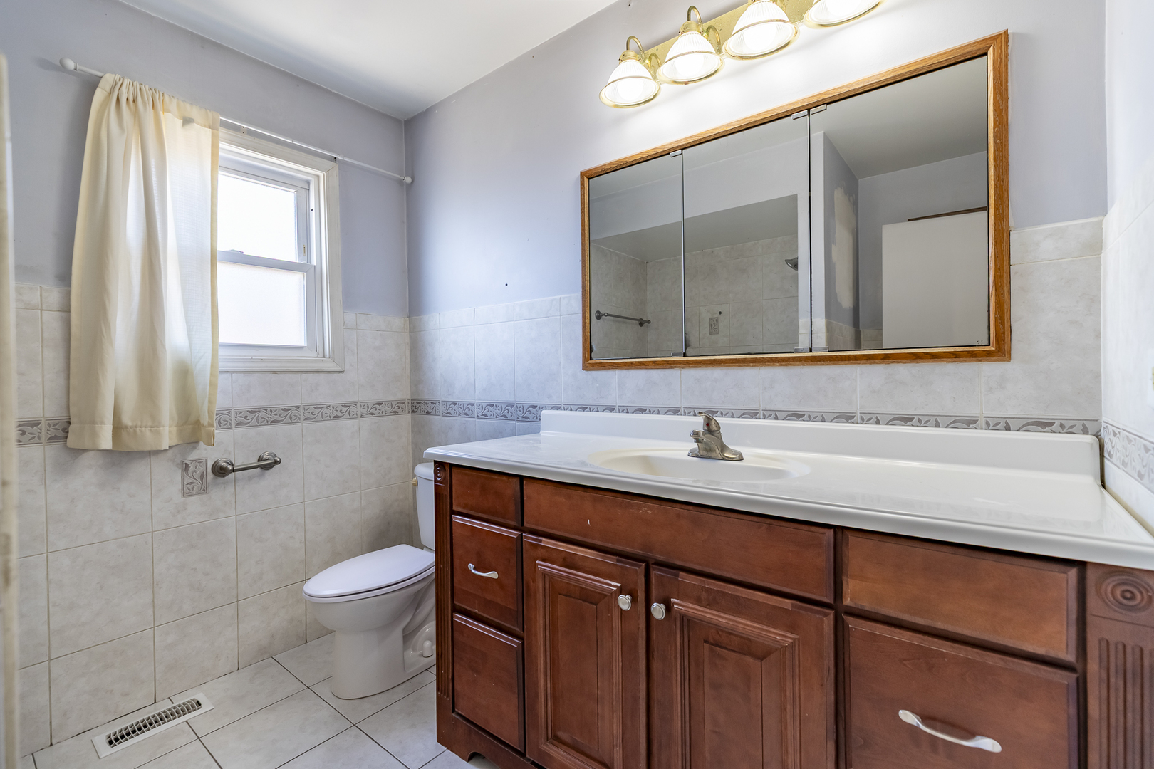 1101 Lucas Street, Calumet City, IL 60409