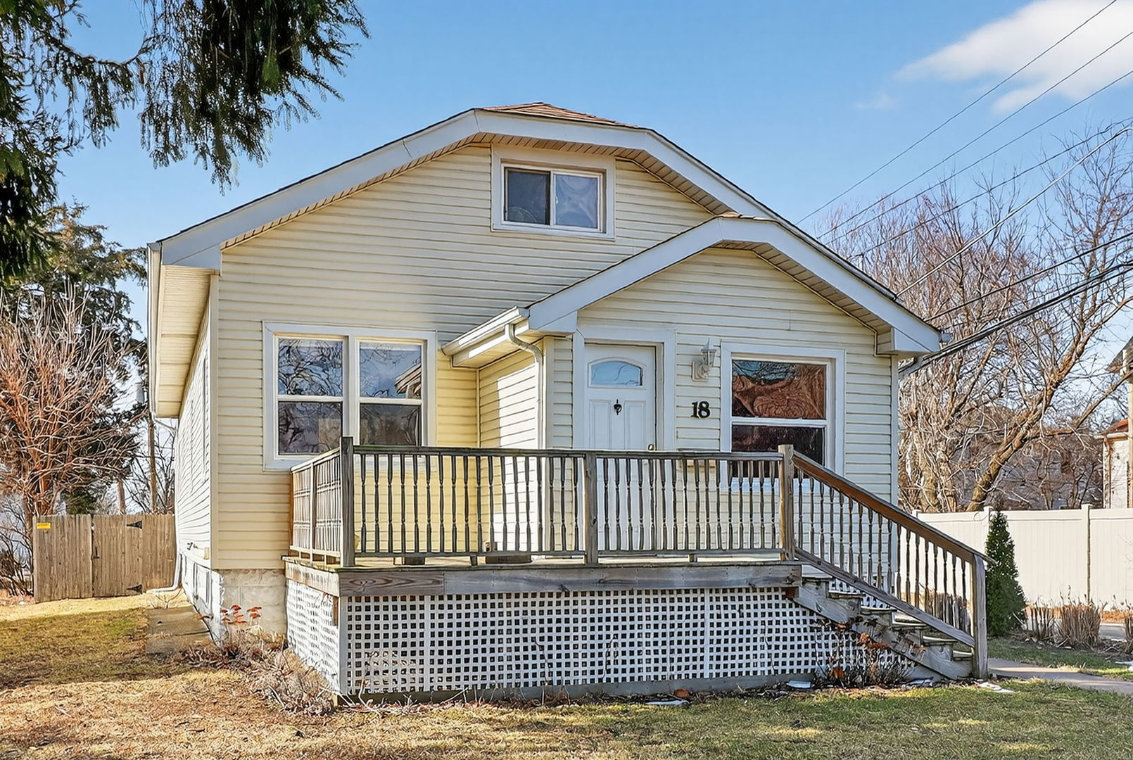 18 S Hudson Street, Westmont, IL 60559