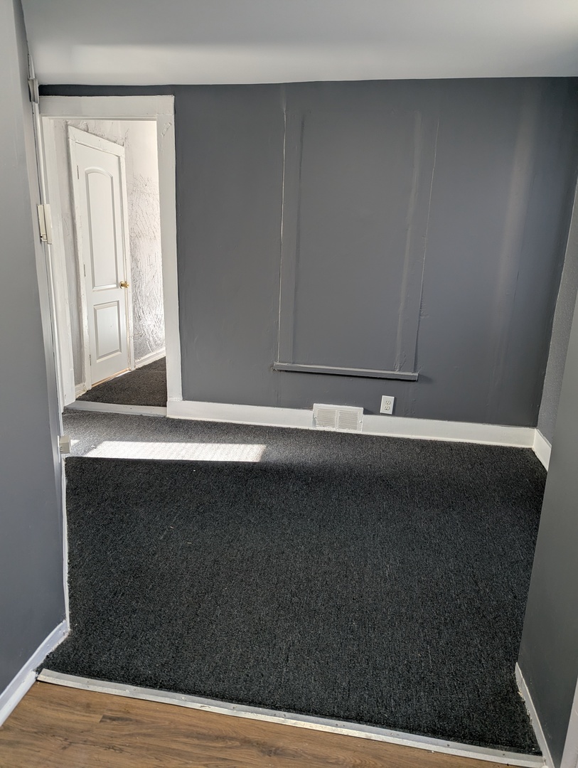 9608 S Wallace Street, Chicago, IL 60628