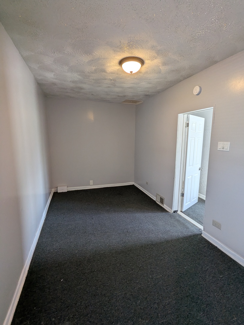 9608 S Wallace Street, Chicago, IL 60628