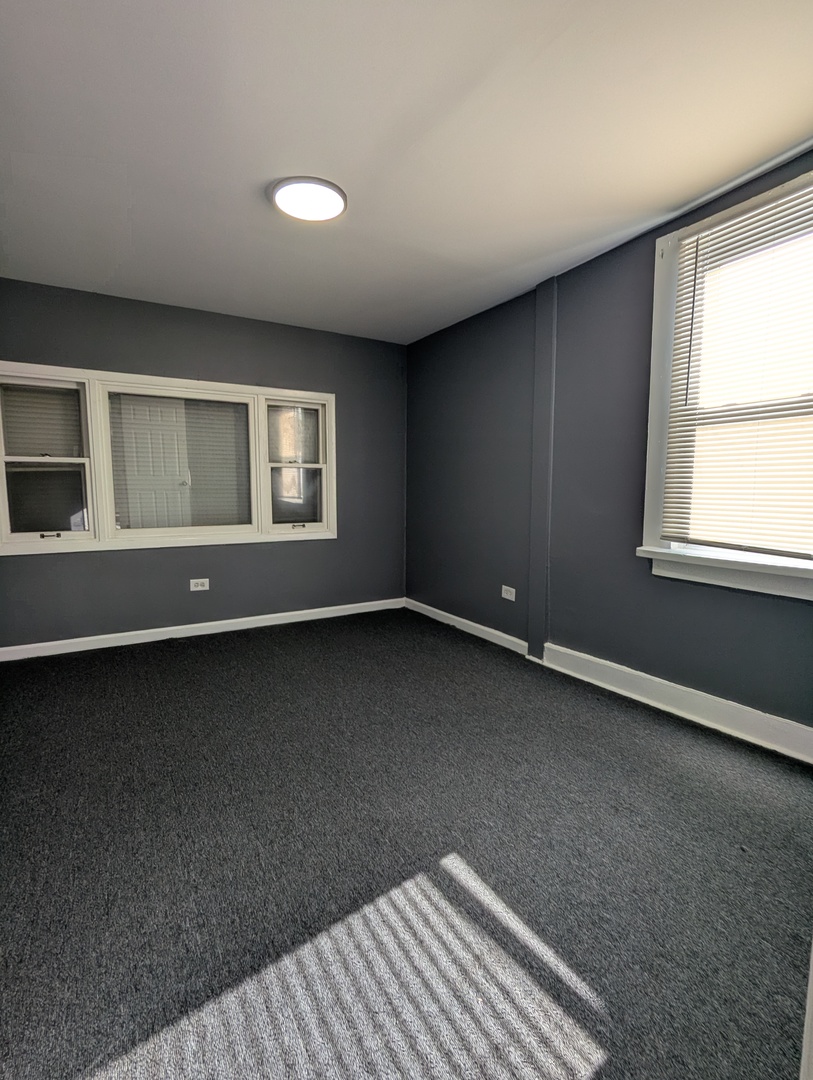 9608 S Wallace Street, Chicago, IL 60628