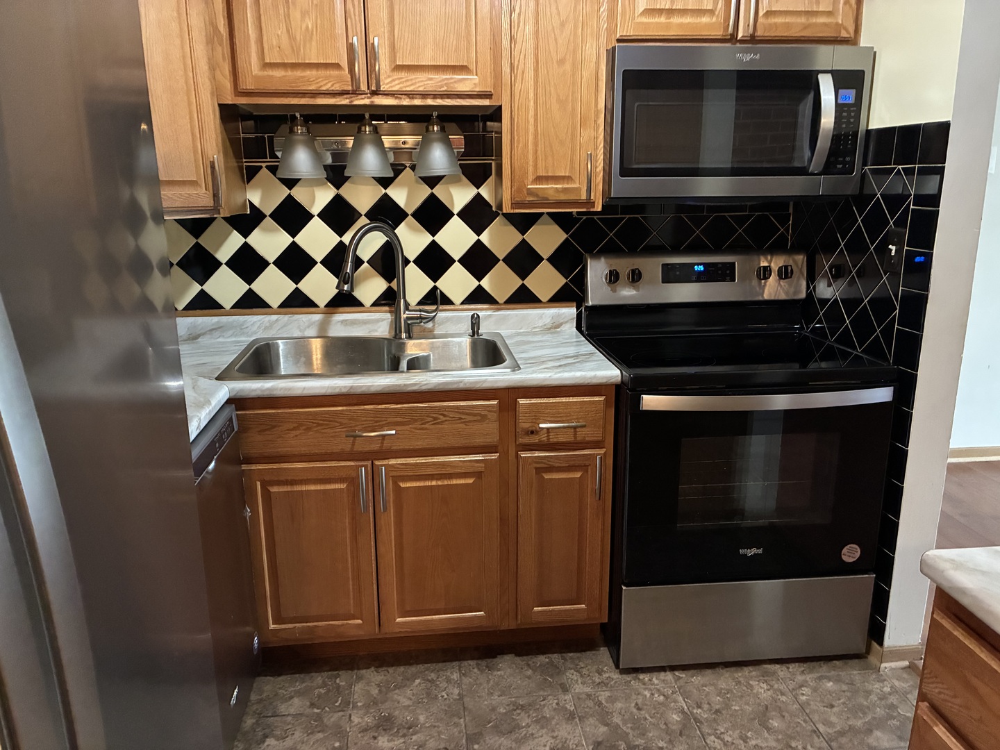 1912 Canal Street #3D, Blue Island, IL 60406