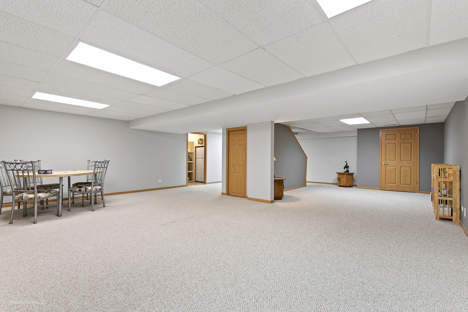 18024 W Pond Ridge Circle, Gurnee, IL 60031