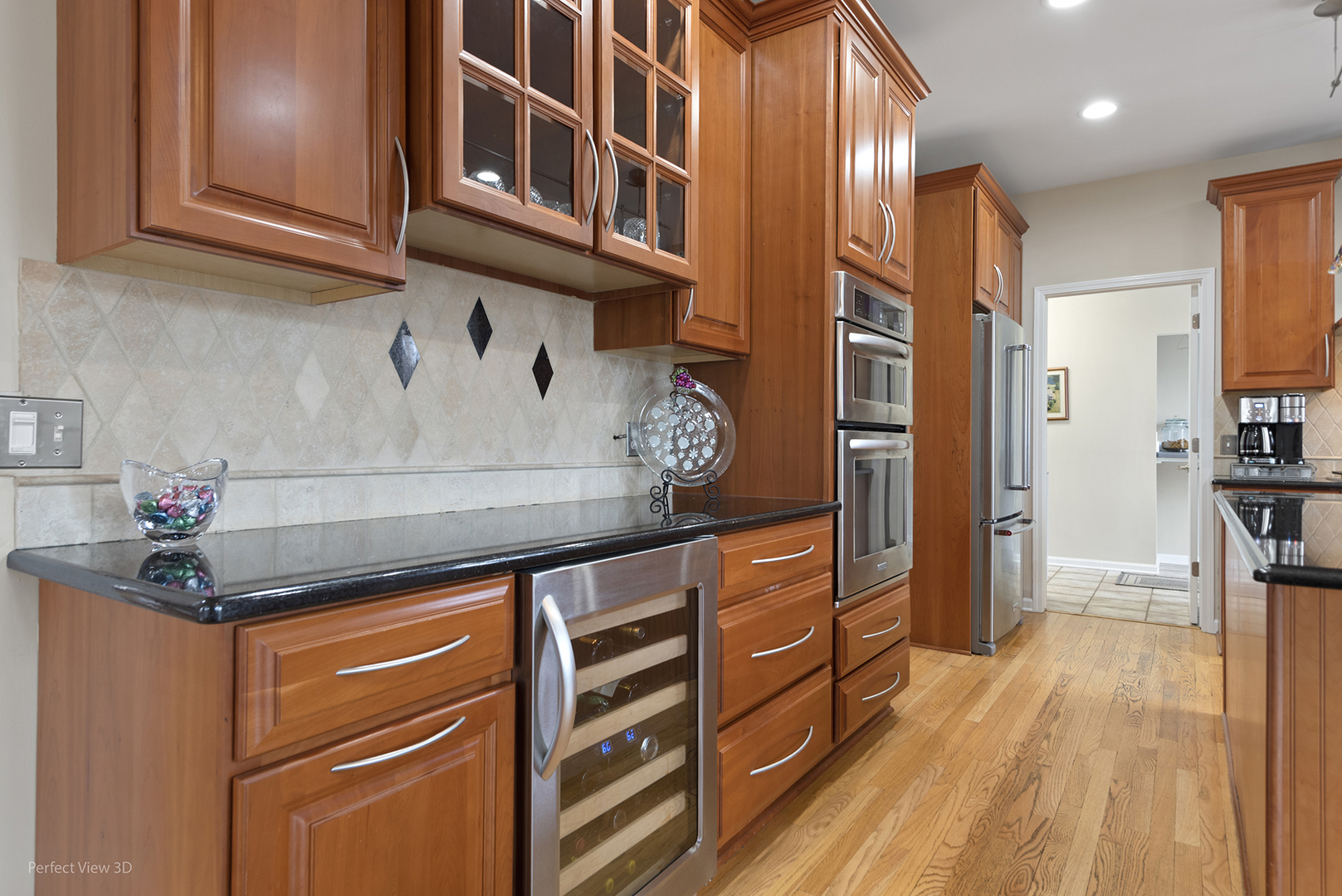 18024 W Pond Ridge Circle, Gurnee, IL 60031