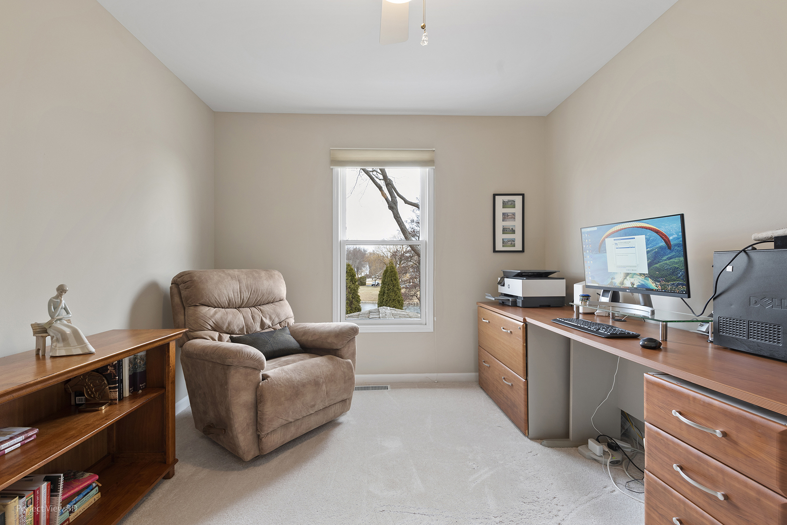 18024 W Pond Ridge Circle, Gurnee, IL 60031