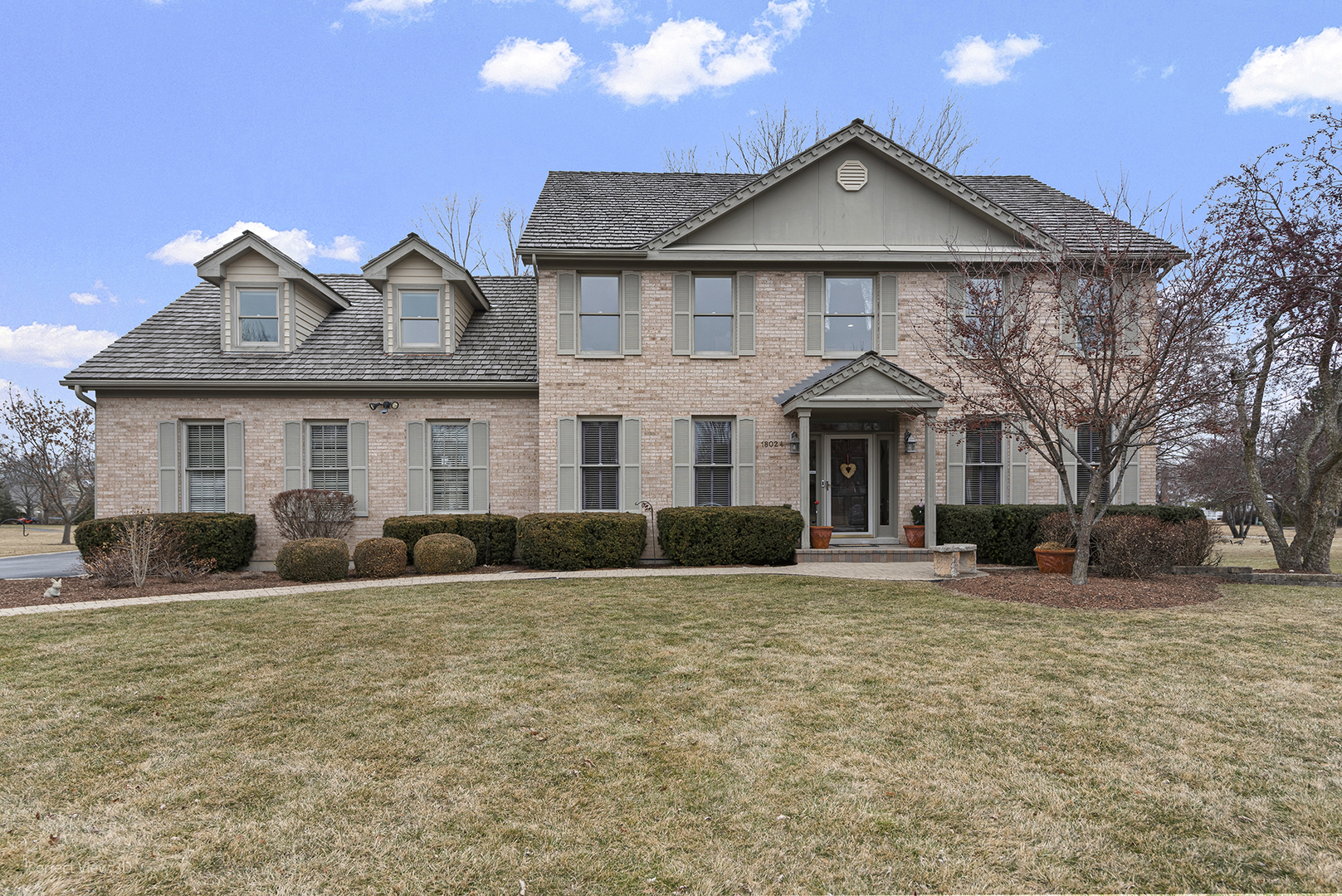18024 W Pond Ridge Circle, Gurnee, IL 60031