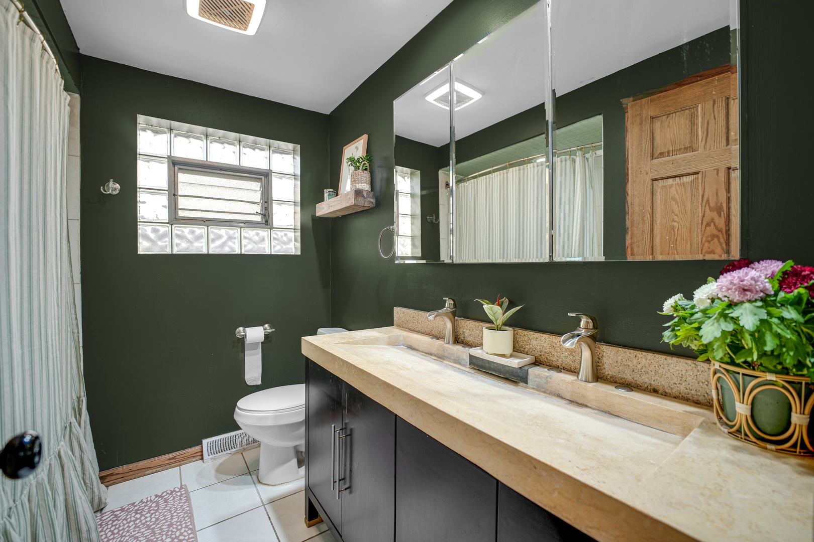 12937 S Baltimore Avenue, Chicago, IL 60633