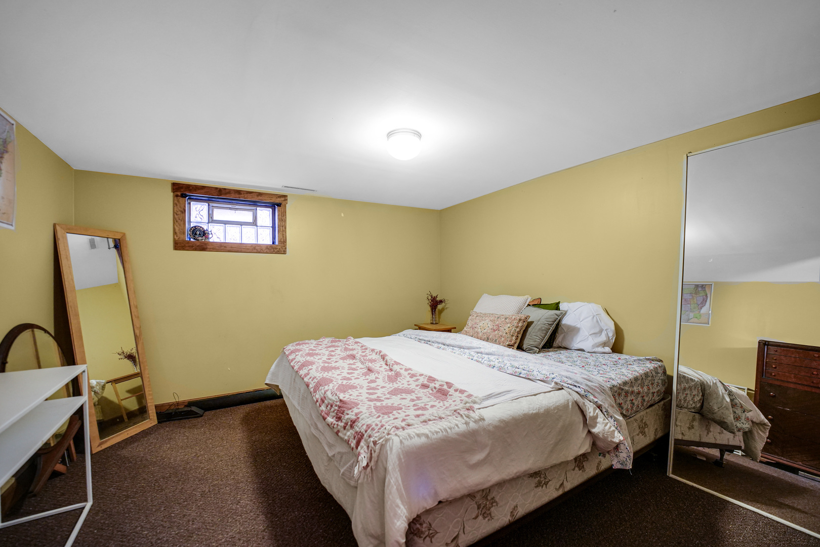 12937 S Baltimore Avenue, Chicago, IL 60633