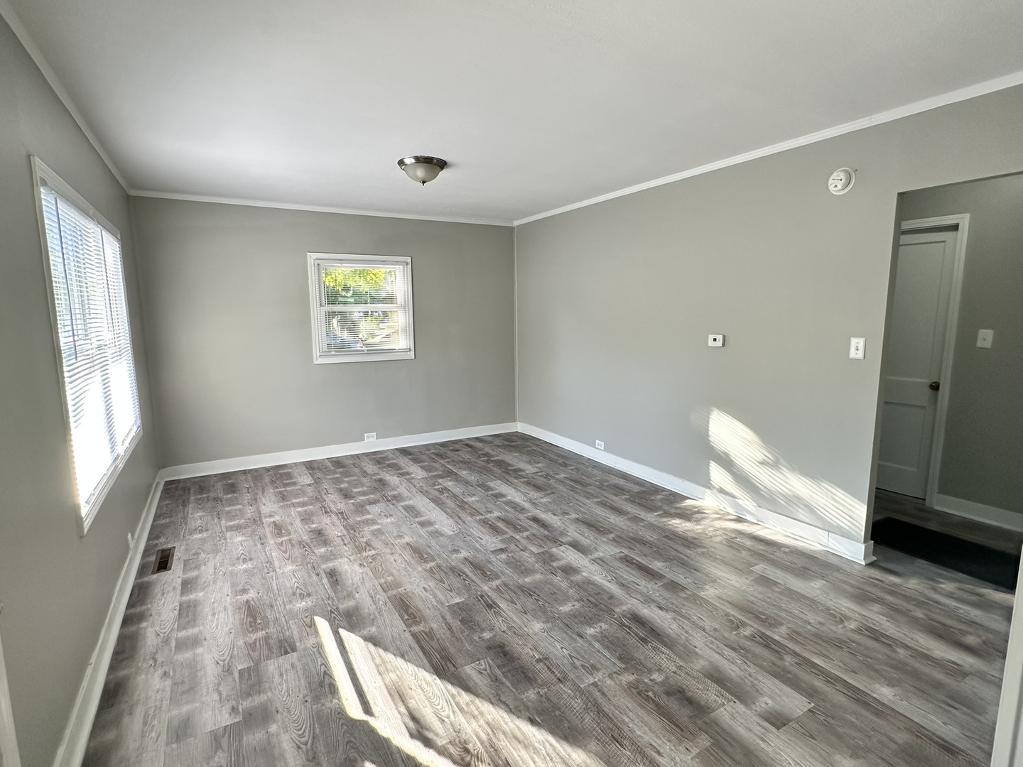 1061 Cottage Place, Joliet, IL 60436