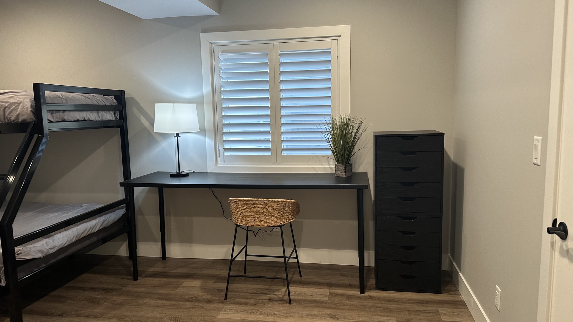 303 Leeward Way, Ottawa, IL 61350