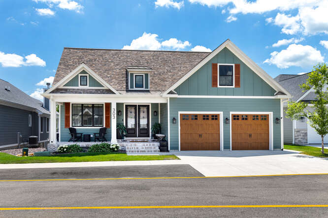 303 Leeward Way, Ottawa, IL 61350