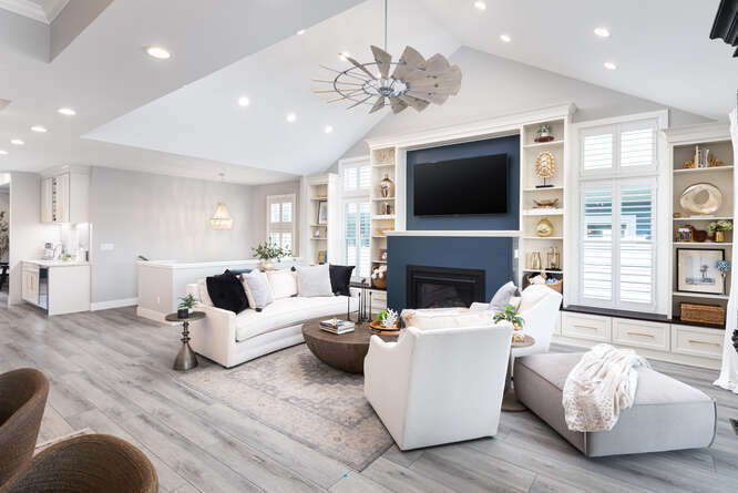 303 Leeward Way, Ottawa, IL 61350