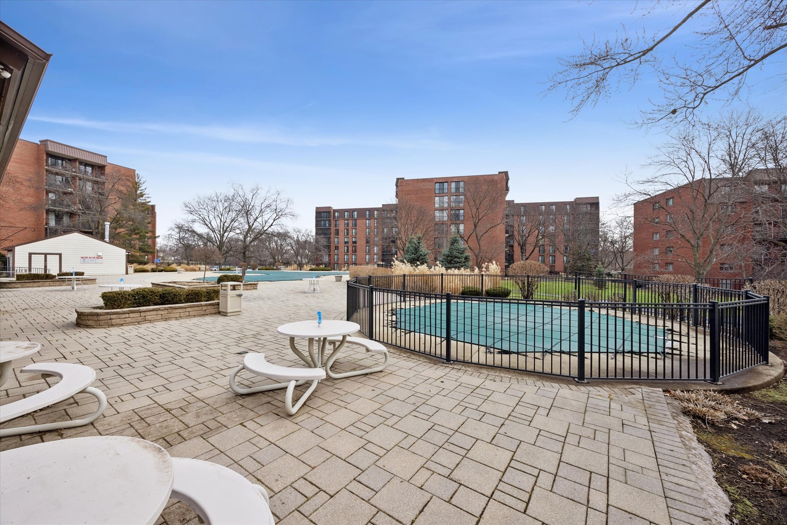 127 Acacia Circle #508, Indian Head Park, IL 60525