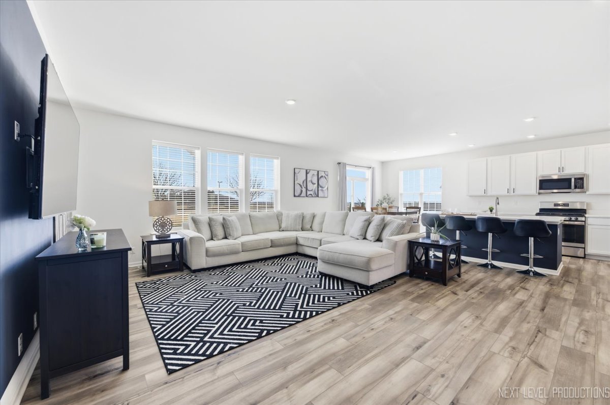 2154 Tremont Avenue, Yorkville, IL 60560