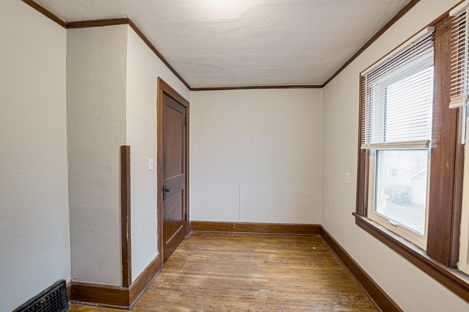 814 22nd Avenue, Rockford, IL 61104