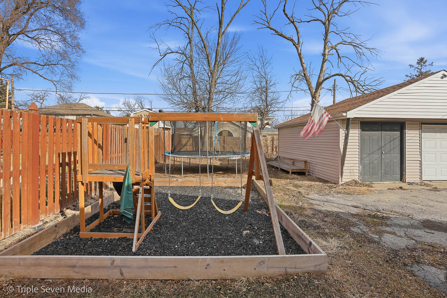 7006 W 73rd Street, Chicago, IL 60638