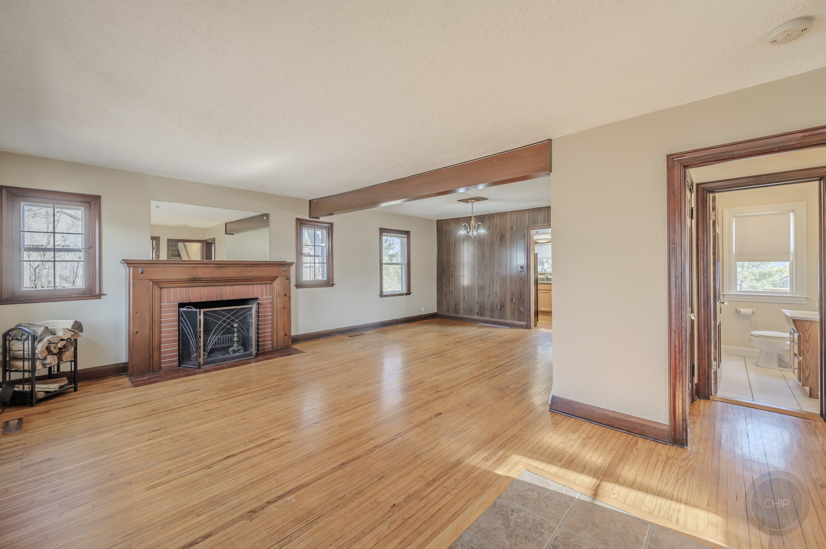 2240 State Route 31, Oswego, IL 60543