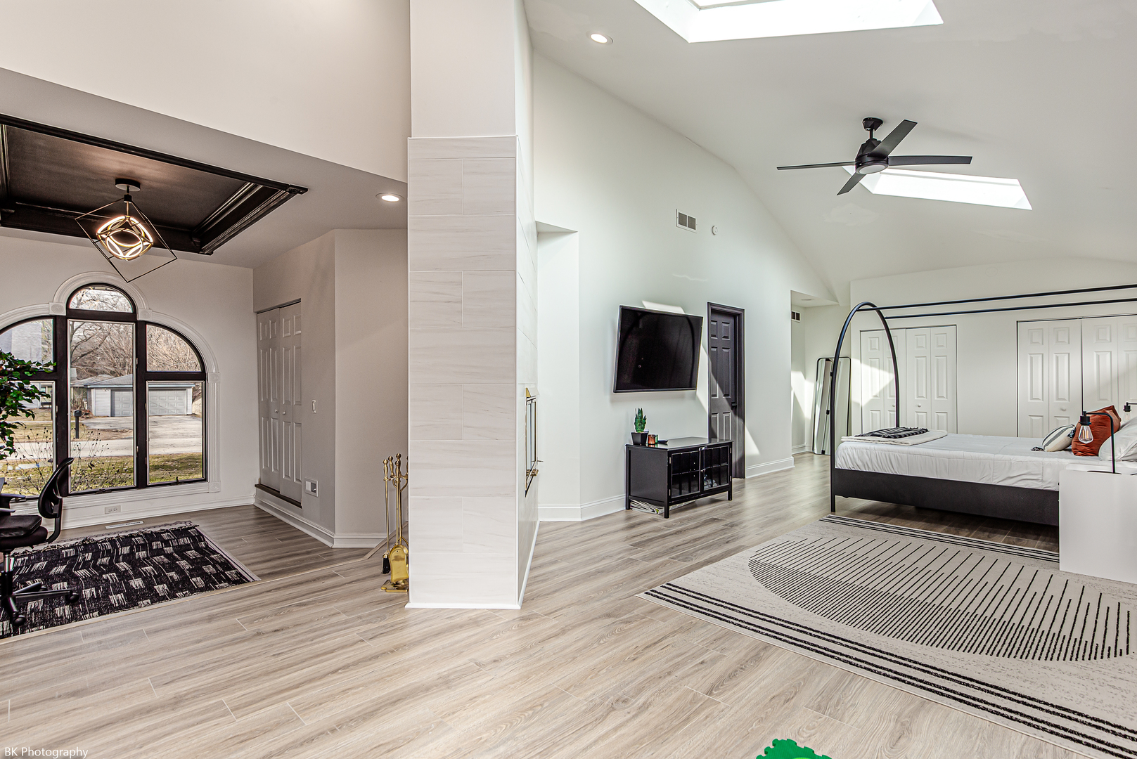 11943 S 70th Court, Palos Heights, IL 60463