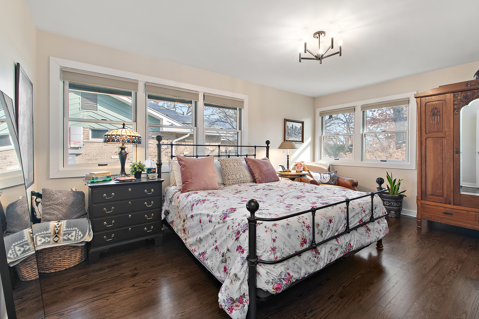 8707 W 123rd Street, Palos Park, IL 60464