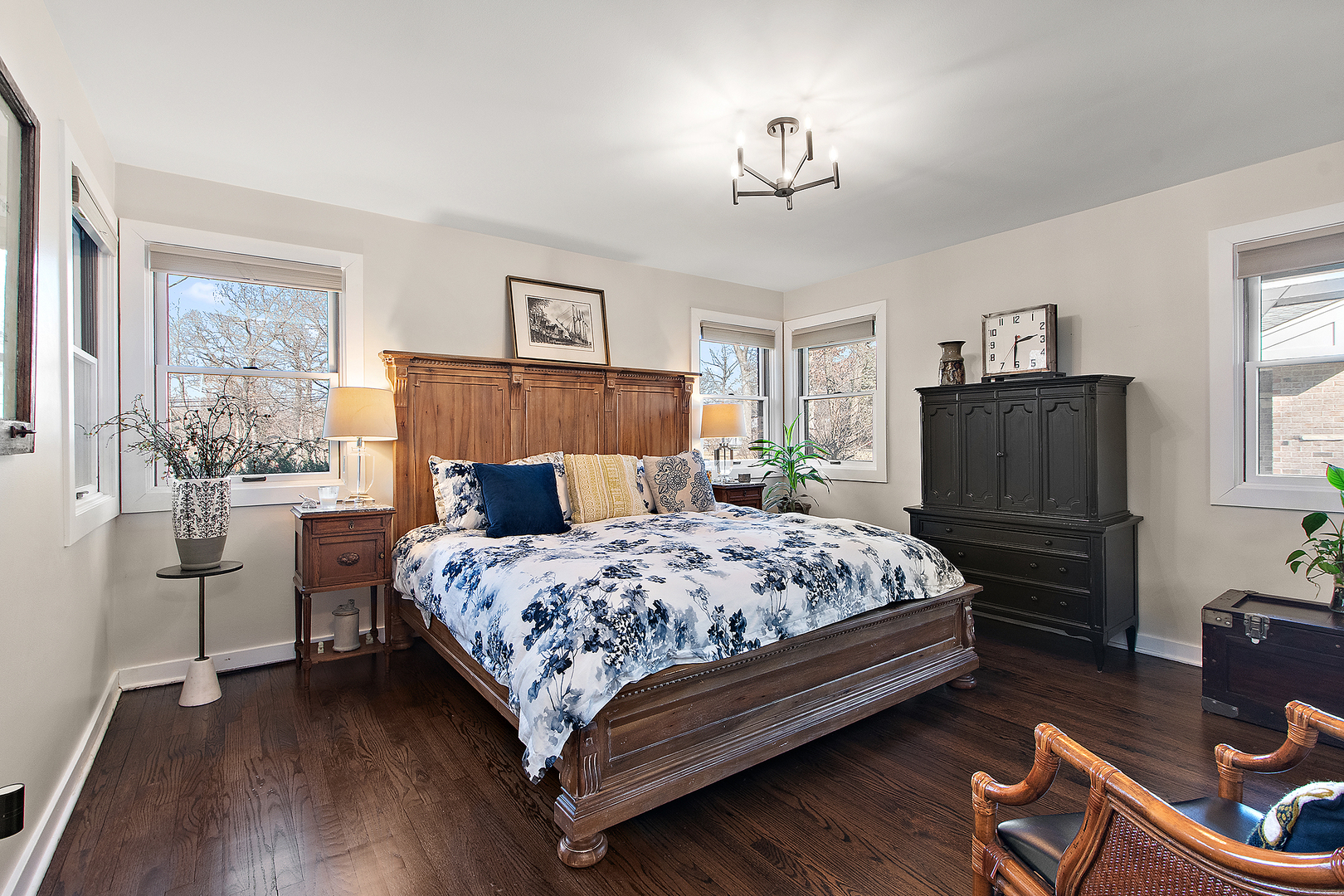 8707 W 123rd Street, Palos Park, IL 60464