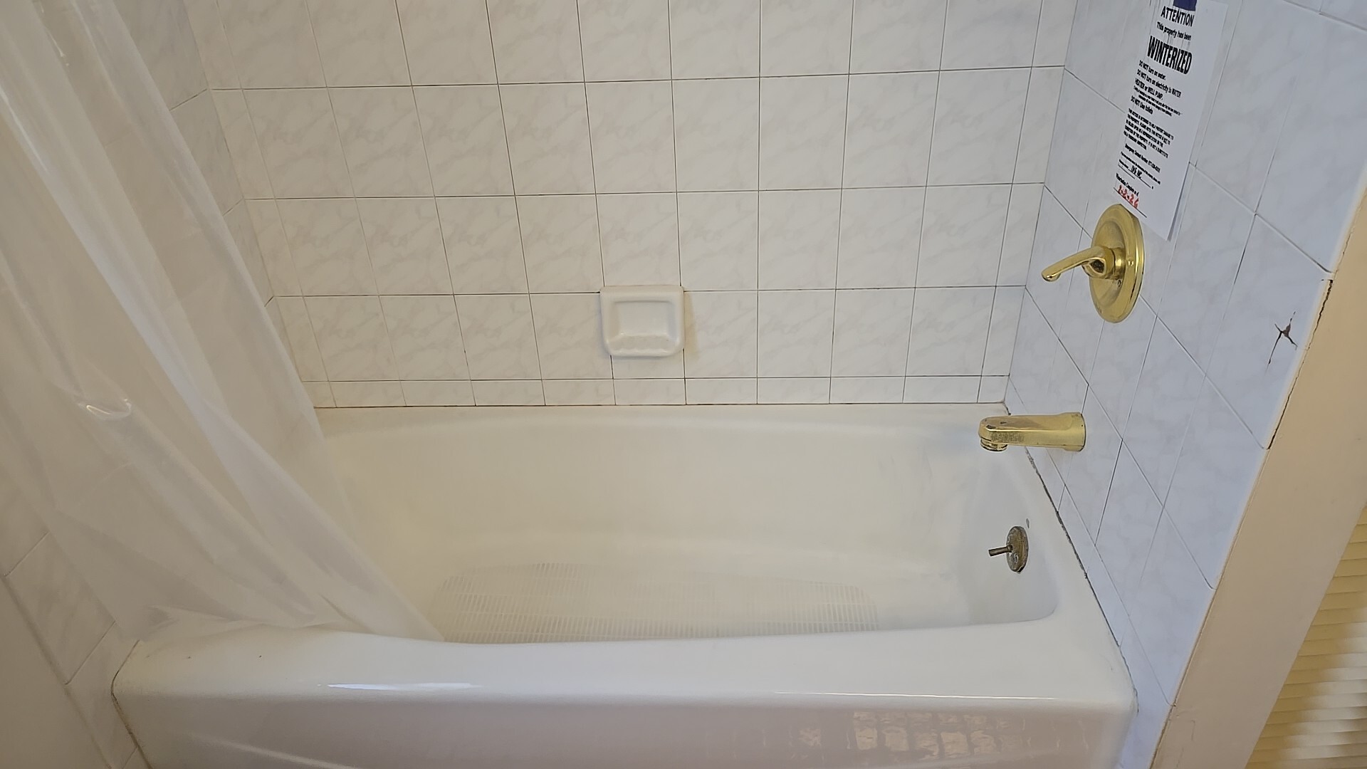 7 N State Street, Glenwood, IL 60425