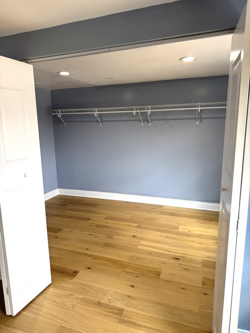 30W170 Cynthia Court, Warrenville, IL 60555