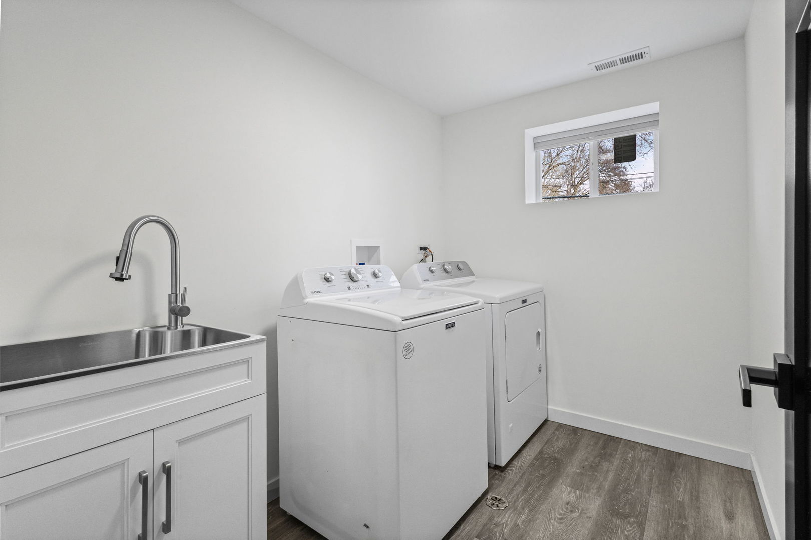 23576 N Overhill Drive, Lake Zurich, IL 60047