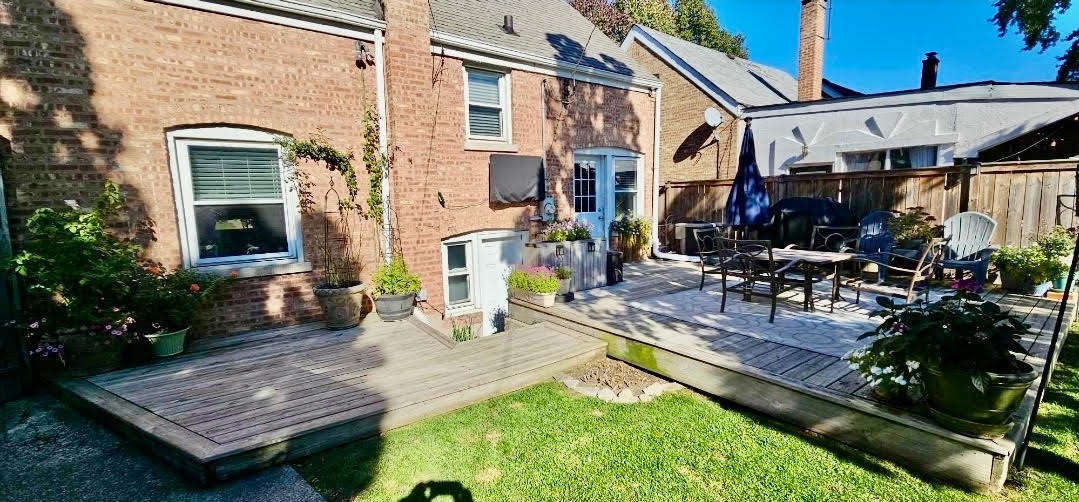 7803 W Ardmore Avenue, Chicago, IL 60631