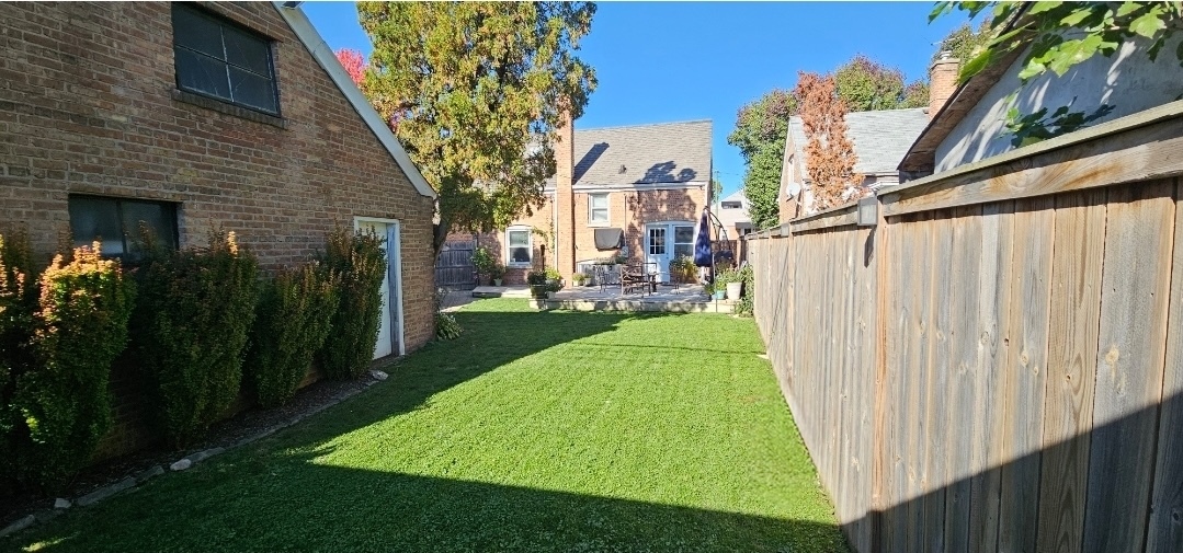 7803 W Ardmore Avenue, Chicago, IL 60631