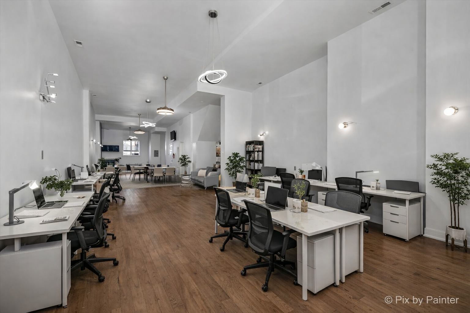 2710 W Chicago Avenue #GRND, Chicago, IL 60638