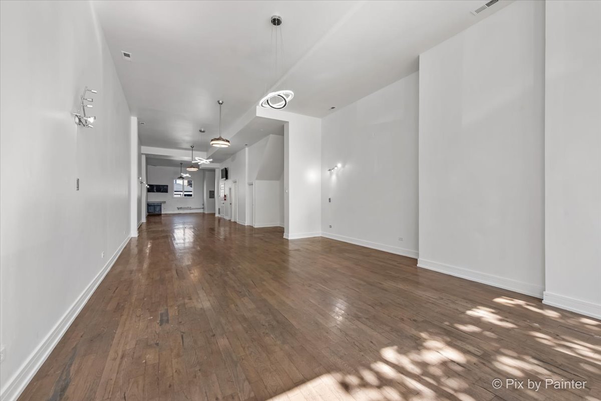 2710 W Chicago Avenue #GRND, Chicago, IL 60638