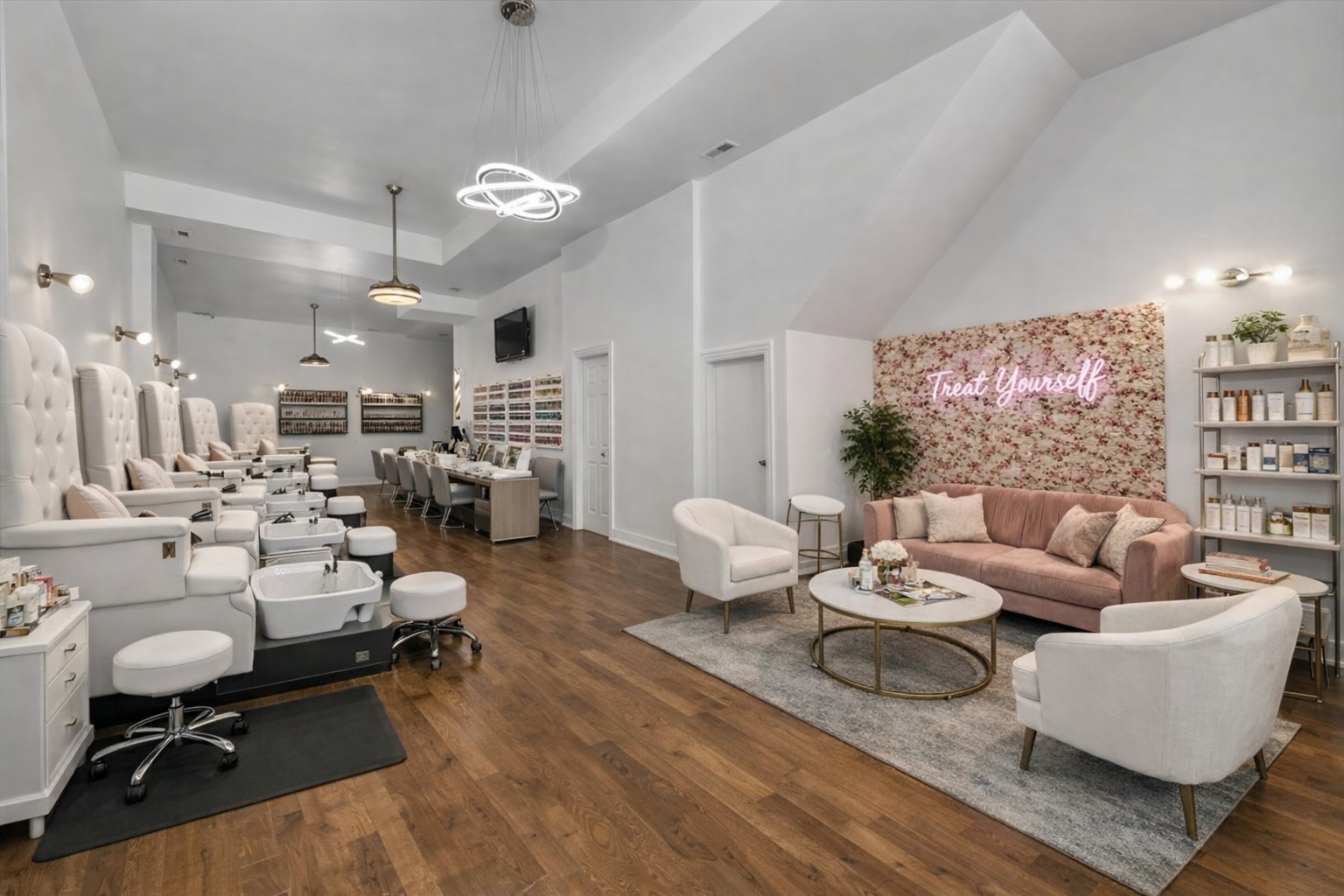 2710 W Chicago Avenue #GRND, Chicago, IL 60638