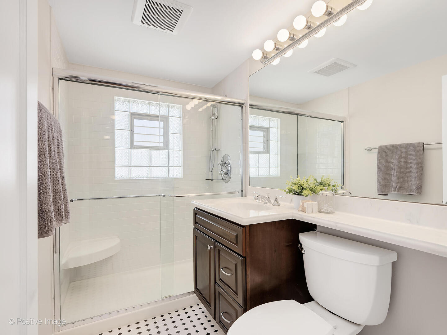 1020 Newberry Avenue, La Grange Park, IL 60526