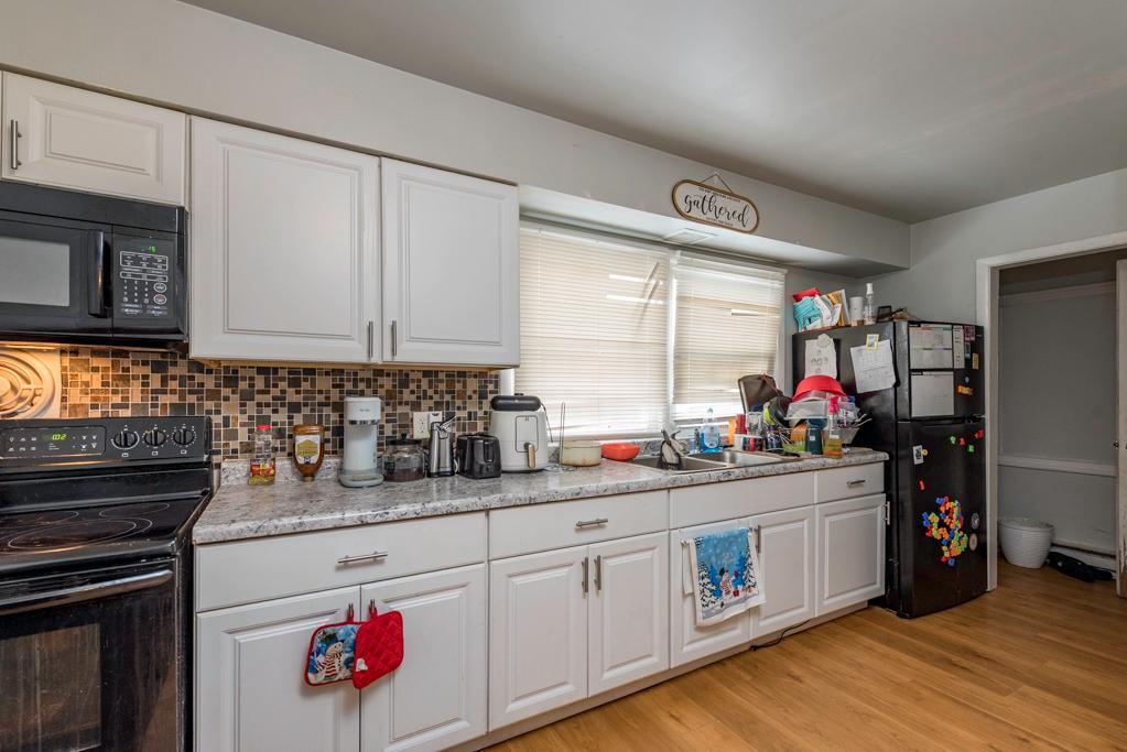 2112 Hebron Avenue, Zion, IL 60099