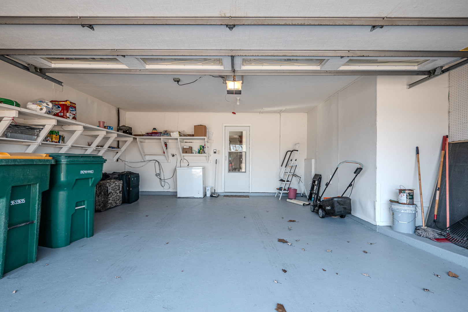 2S164 Beaumont Lane, Lombard, IL 60148