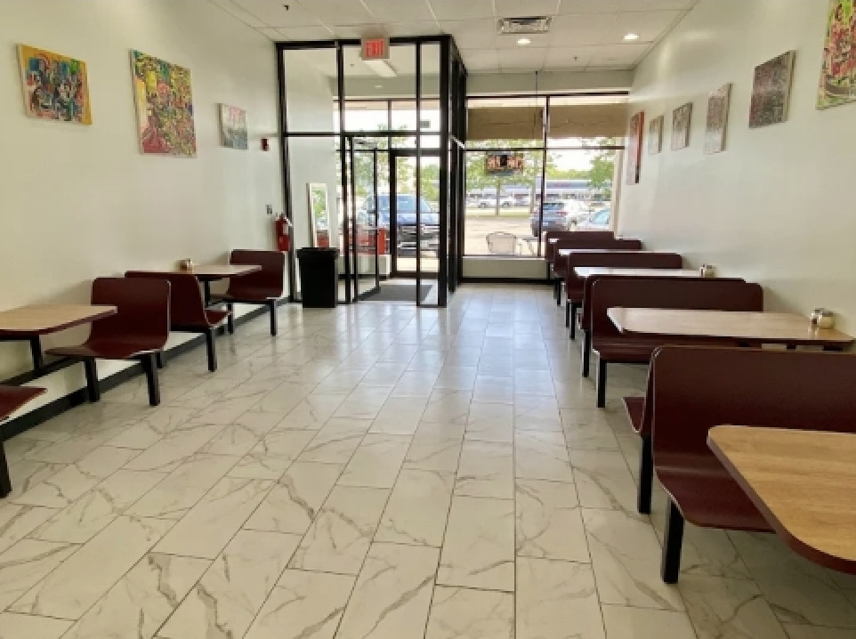 541 S Schmale Road, Carol Stream, IL 60188