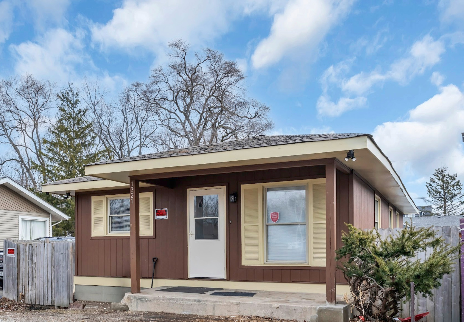 1321 N Cedar Lake Road, Round Lake Beach, IL 60073