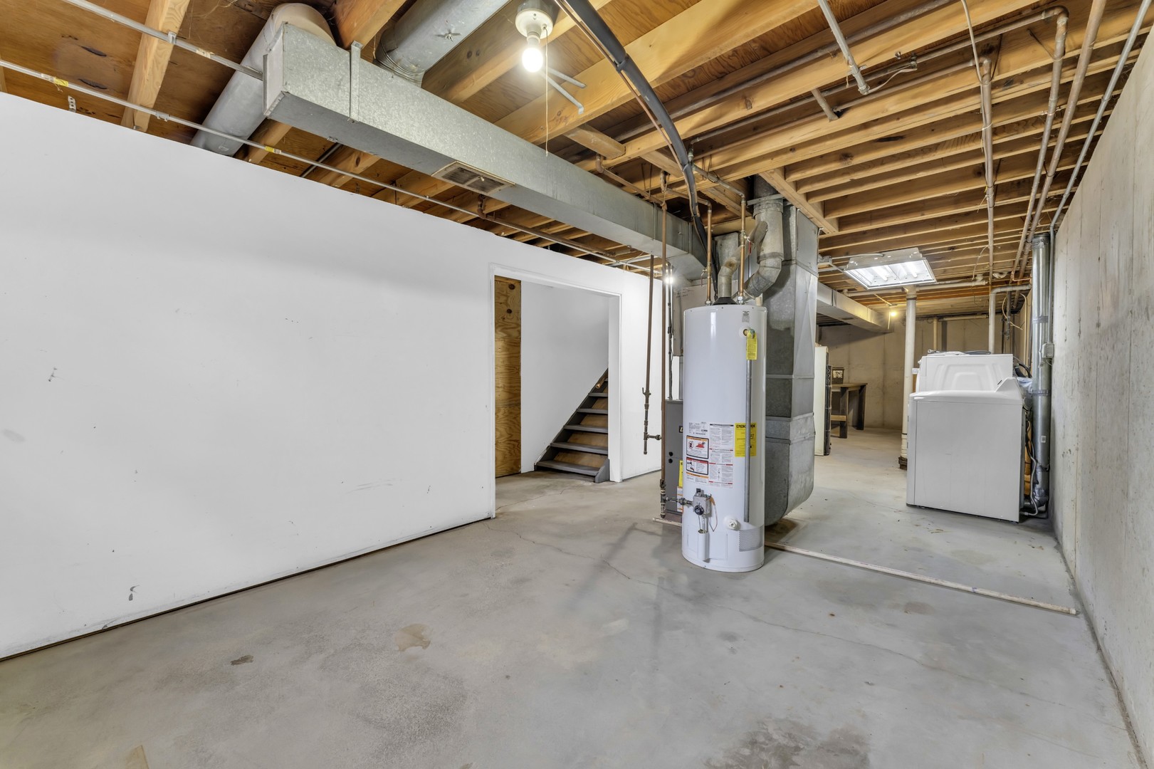 1321 N Cedar Lake Road, Round Lake Beach, IL 60073