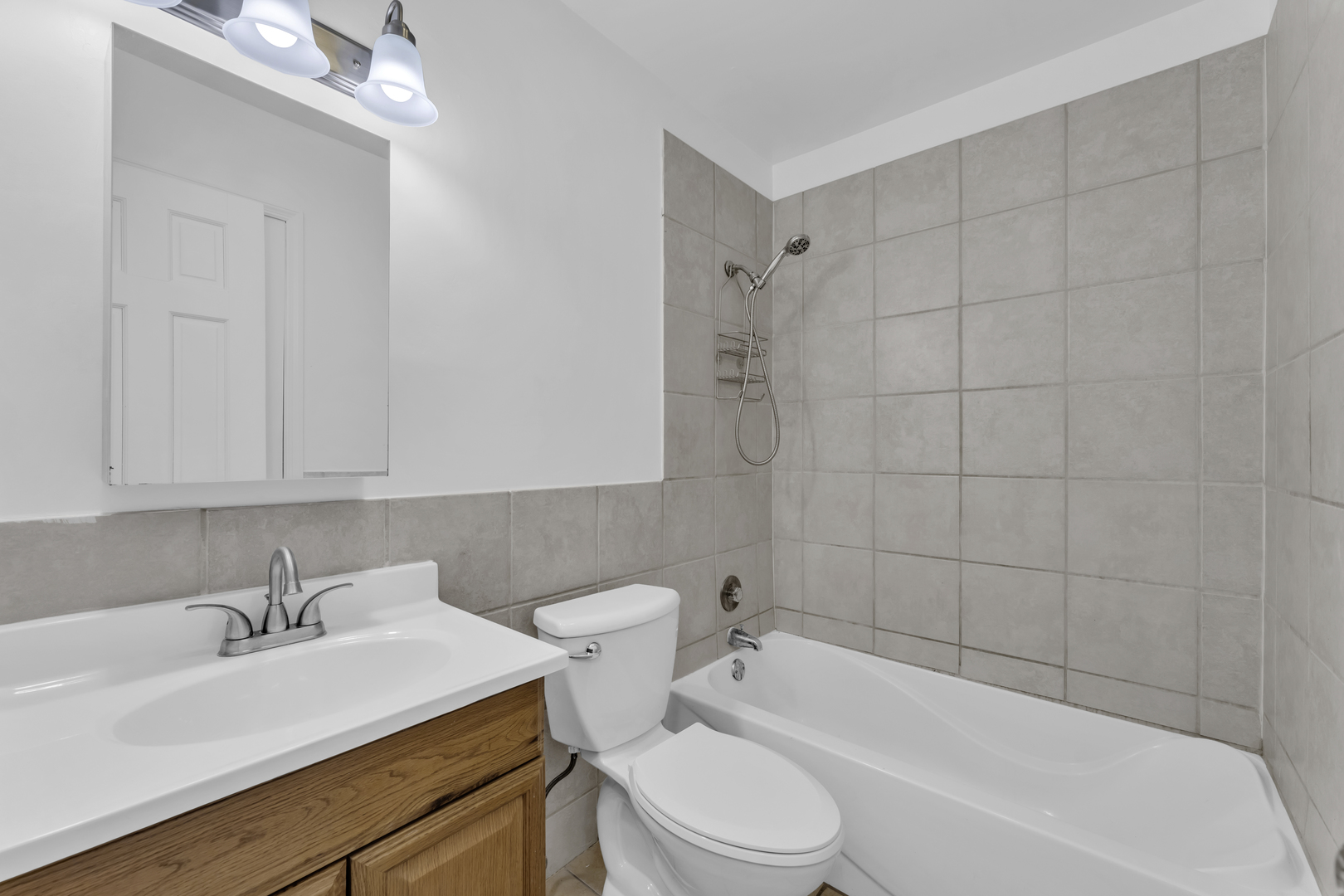 1321 N Cedar Lake Road, Round Lake Beach, IL 60073